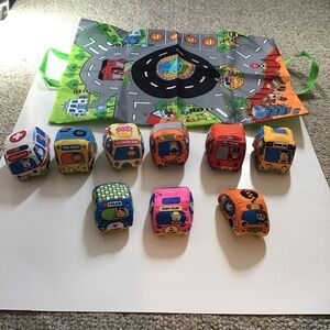 Set of 9 soft cars with play mat